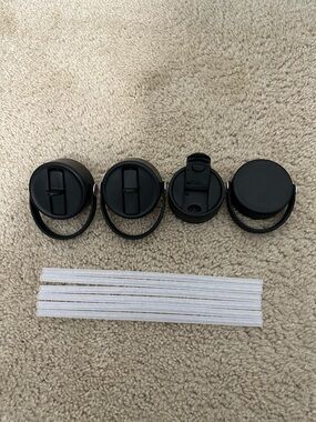 Hydro Flask Wide Mouth Replacement Straw &‎ Flip Caps/Lids Lot of 4 Black Lids
